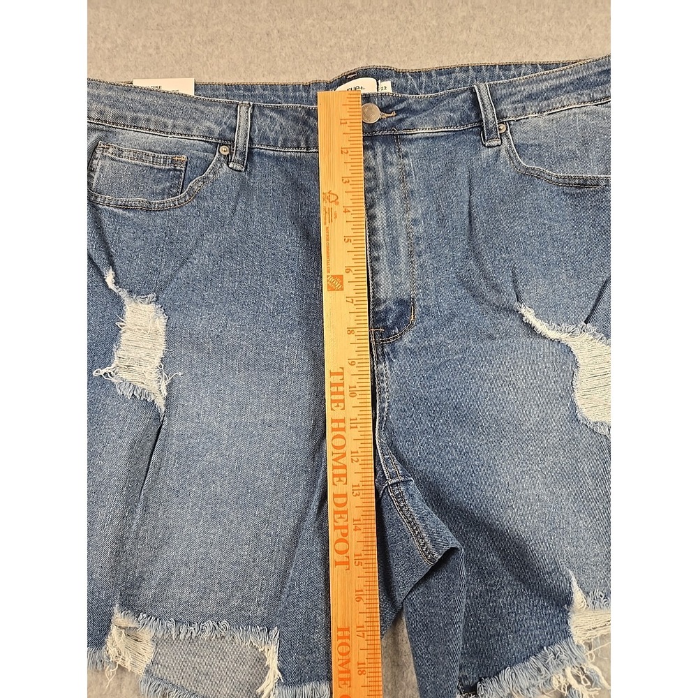 Rue 21 Womens Size 22 Denim High Rise Cut Off Jean Shorts Blue Distressed NWT - Picture 6 of 7